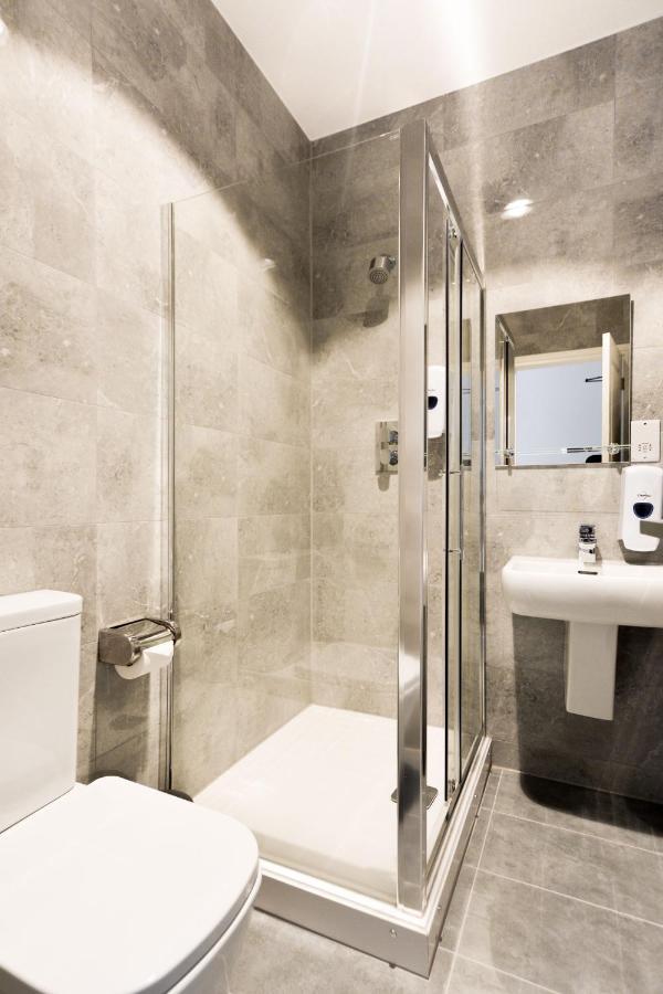 Green View Hotel Near Дартфорд Экстерьер фото